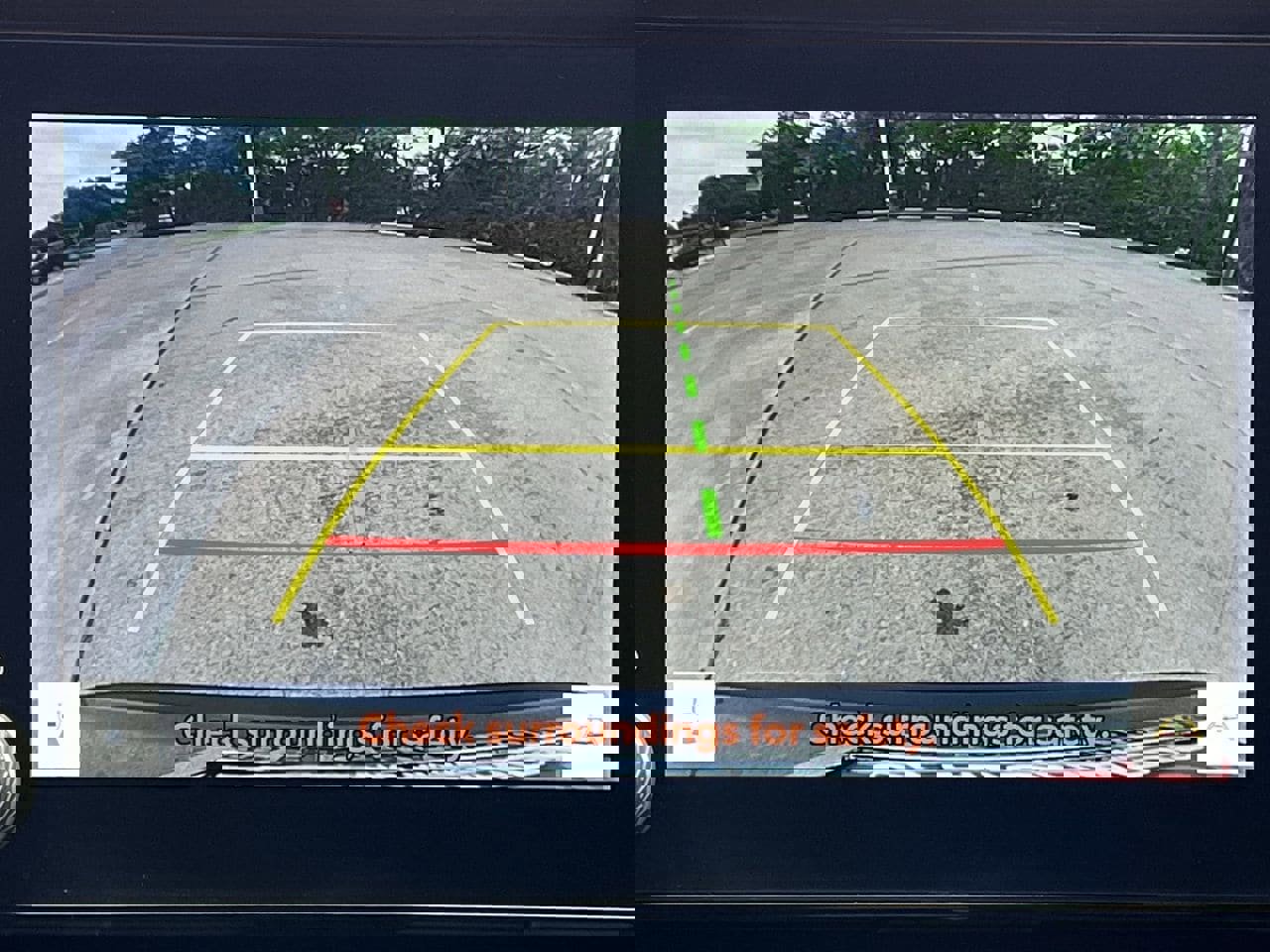 Used 2024 Toyota RAV4 LE FWD image 16