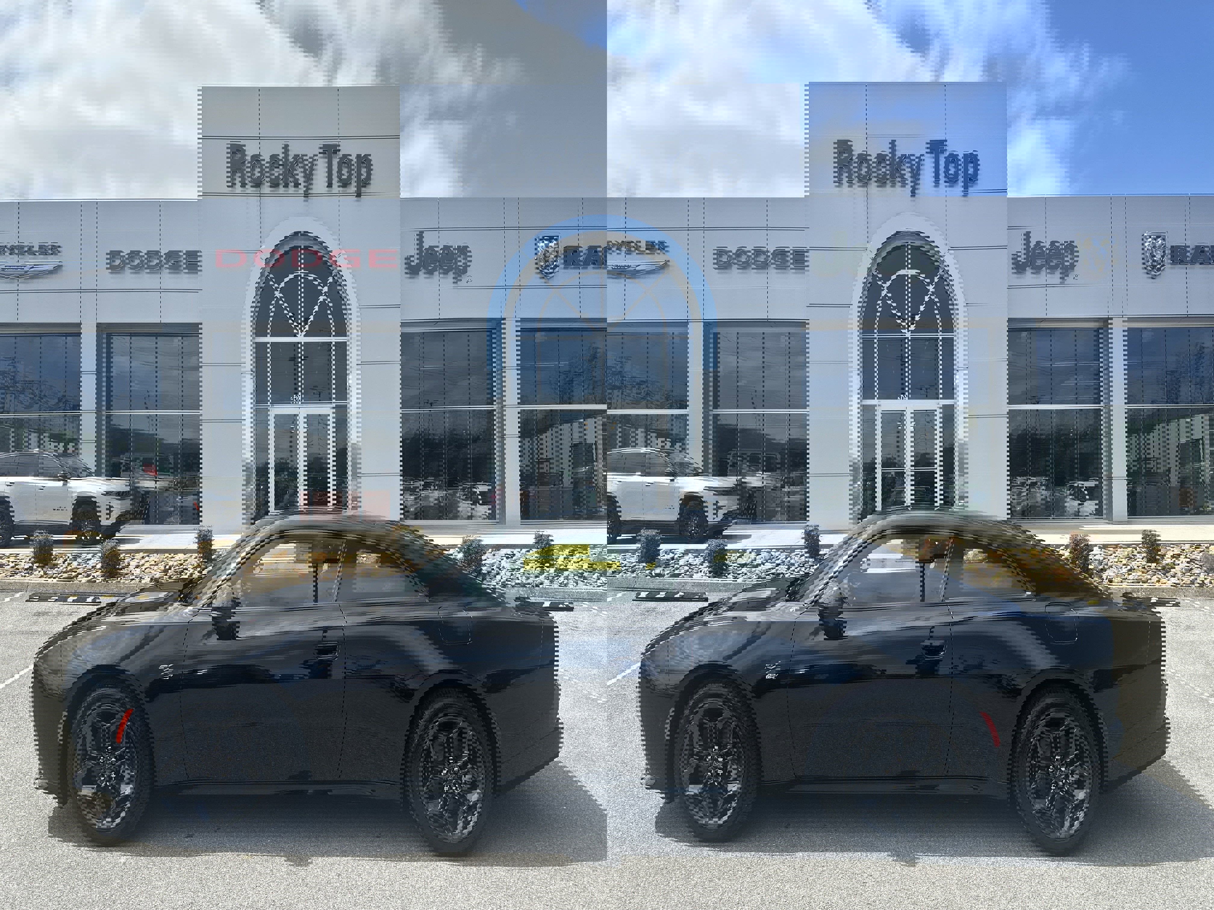 New 2025 Dodge Charger Daytona R/T w/ Quick Order Package 25M R/T