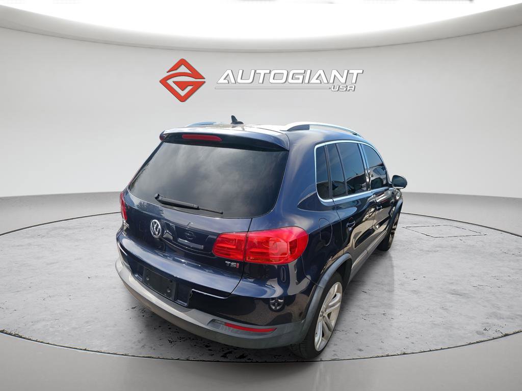 Used 2016 Volkswagen Tiguan R-Line image 4