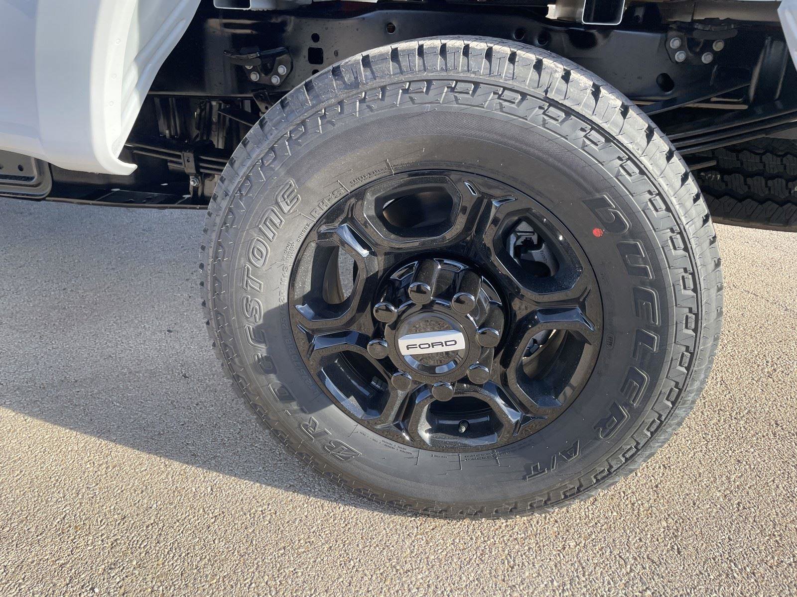 New 2026 Ford F350 XL w/ STX Appearance Package AWD/4WD image 29