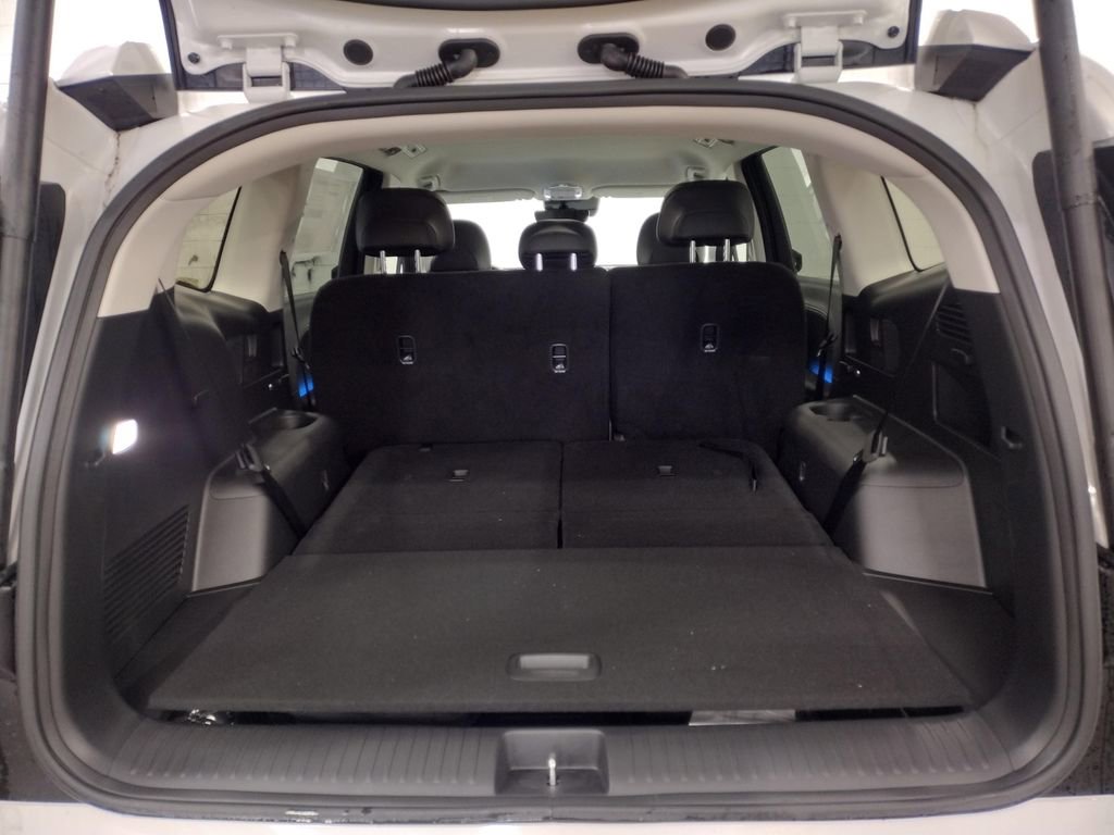 New 2026 Hyundai Ioniq 9 SEL image 16