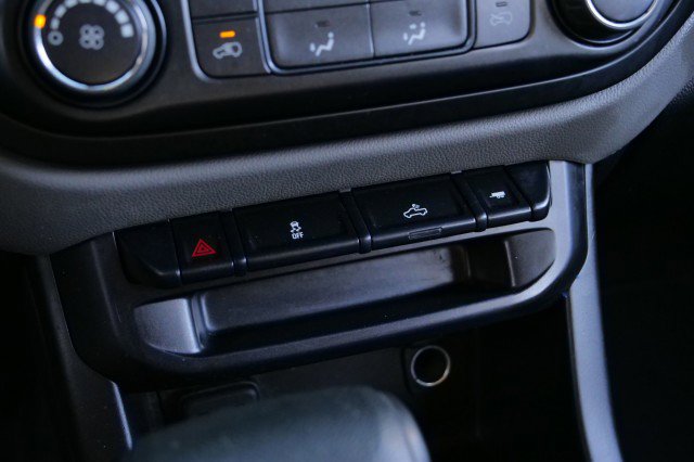 Used 2020 Chevrolet Colorado W/T w/ WT Convenience Package image 12