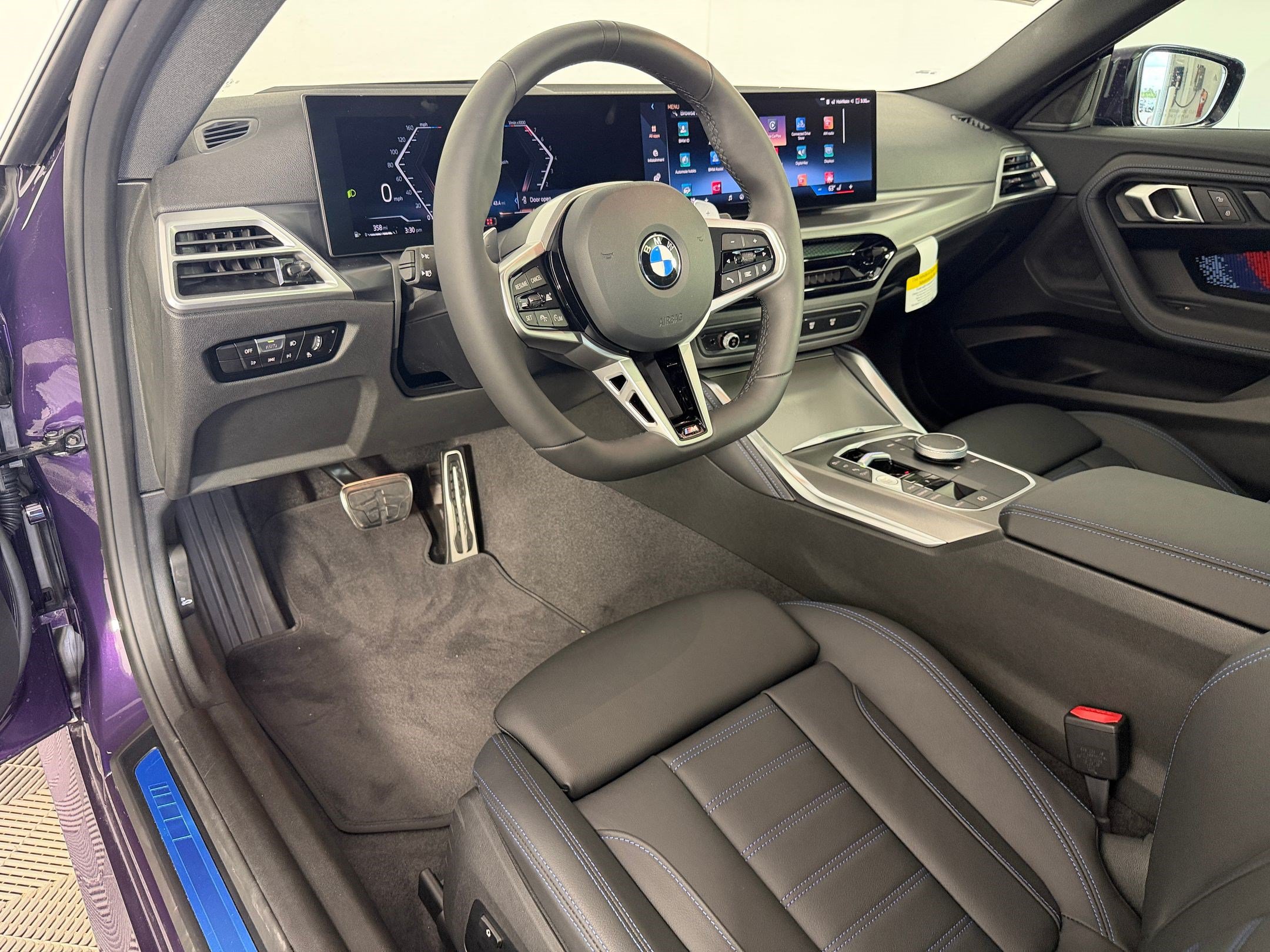 New 2026 BMW 230i Coupe w/ Premium Package RWD image 4