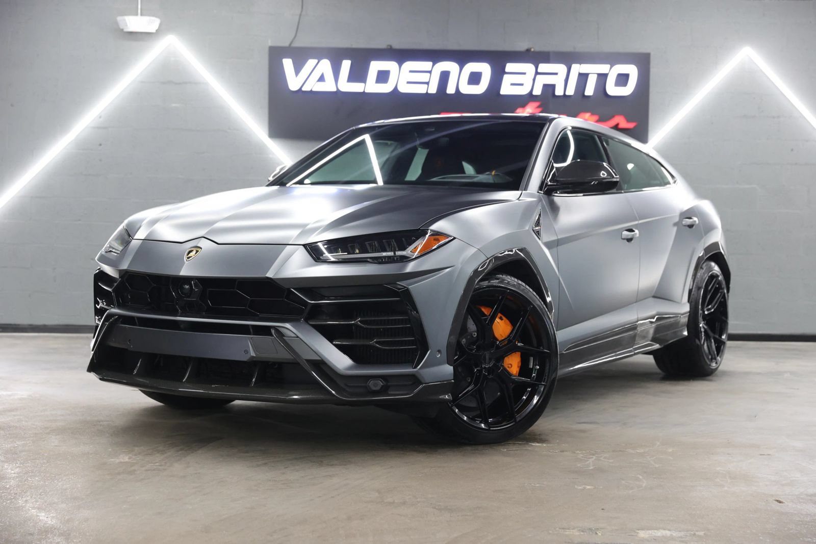 Used 2020 Lamborghini Urus