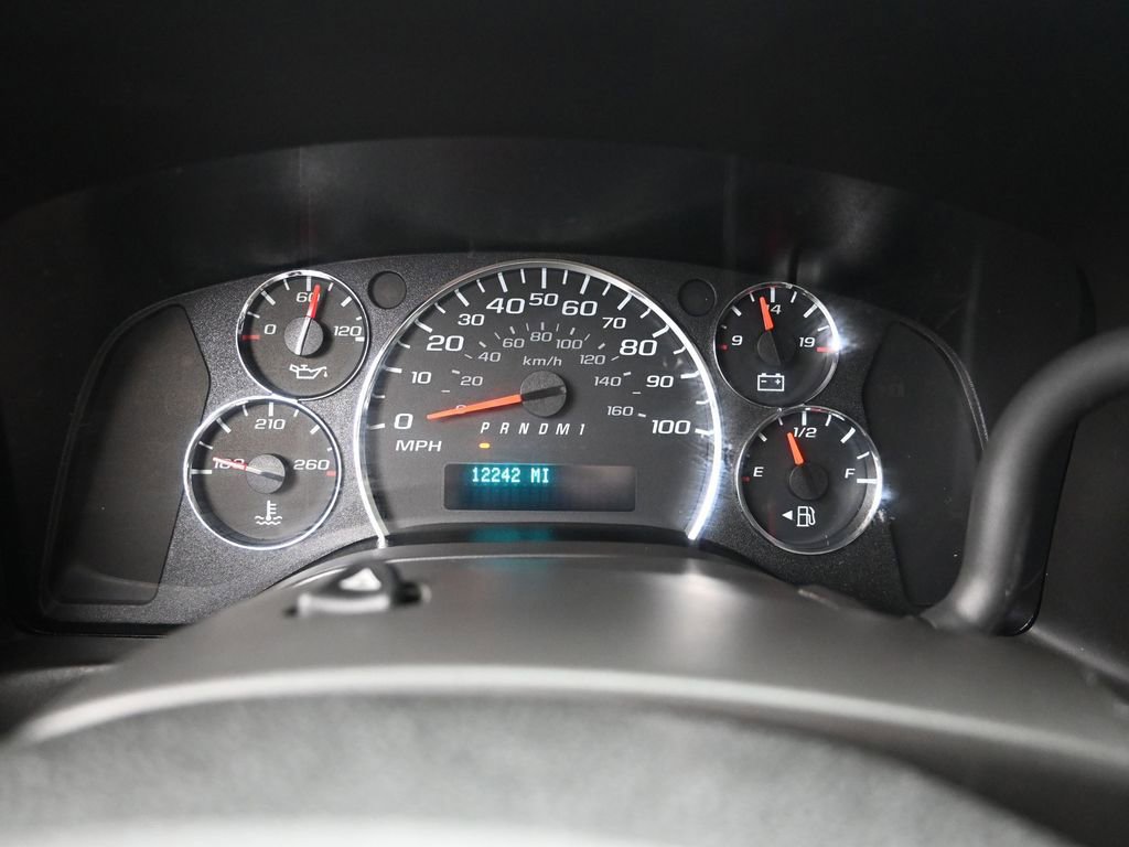 Used 2024 GMC Savana 2500 w/ Driver Convenience Package RWD image 14