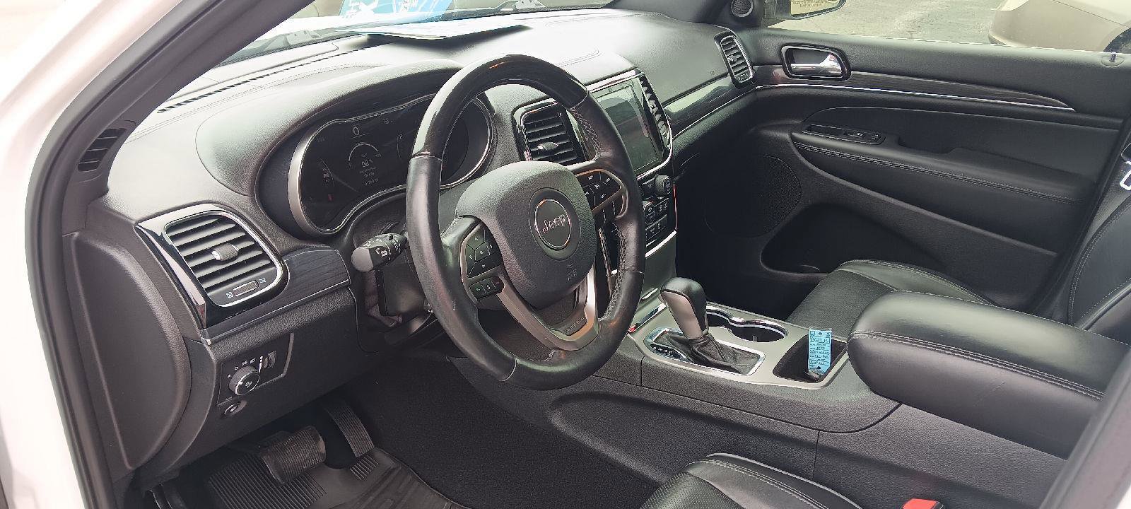 Used 2020 Jeep Grand Cherokee Overland image 5