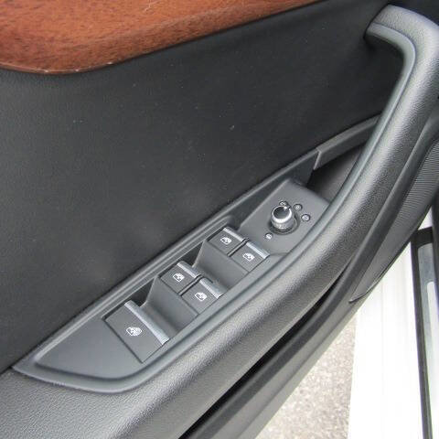 Used 2022 Audi A5 2.0T Premium AWD/4WD image 21