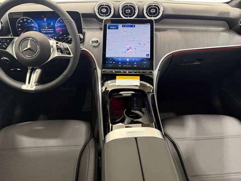 New 2025 Mercedes-Benz GLC 300 4MATIC image 6