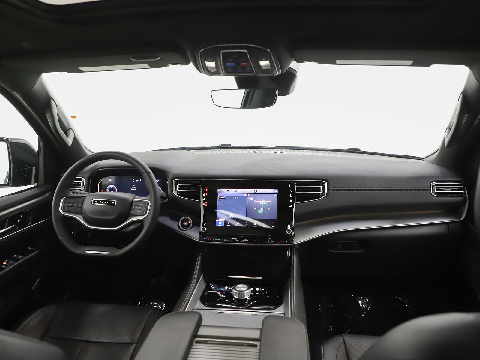 Used 2025 Jeep Wagoneer L Series II w/ Premium Group I AWD/4WD image 14