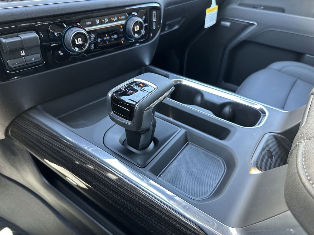 New 2026 Chevrolet Silverado 1500 RST w/ Convenience Package II AWD/4WD image 20