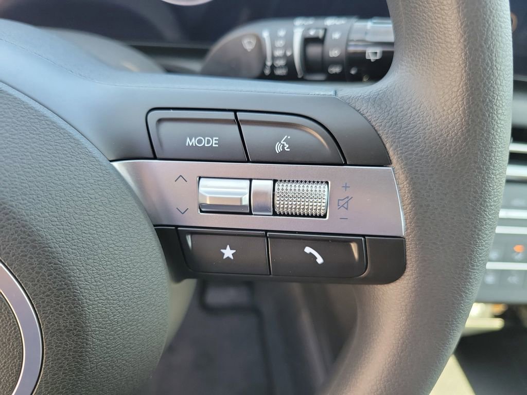 Used 2026 Hyundai Tucson SE FWD image 15