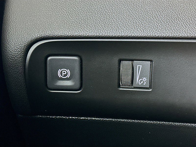 Used 2023 Buick Enclave Essence w/ Trailering Package, 5000 lbs. image 10