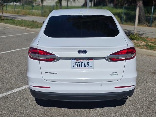 Used 2020 Ford Fusion SE image 13