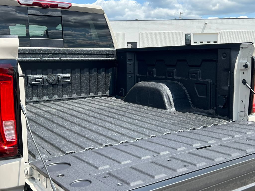 New 2026 GMC Sierra 1500 Denali w/ Denali Reserve Package AWD/4WD image 6