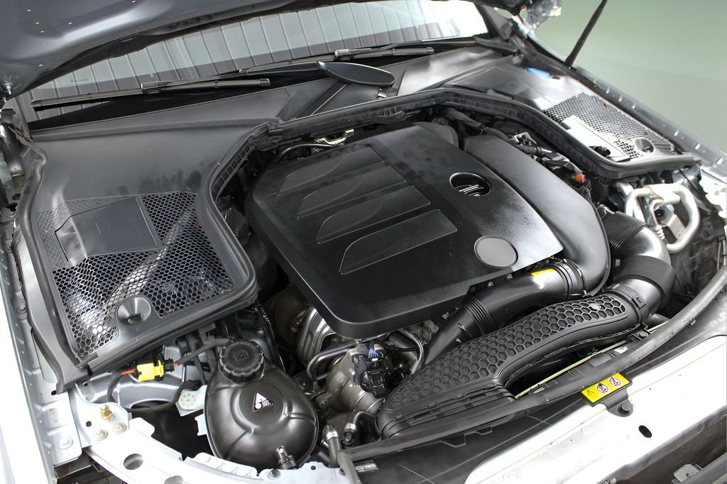 Used 2022 Mercedes-Benz C 300 Coupe image 33