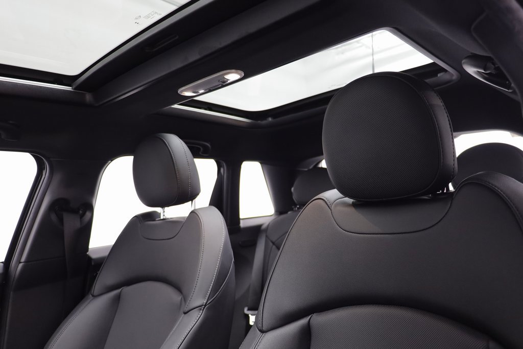 Certified 2023 MINI Cooper S image 13