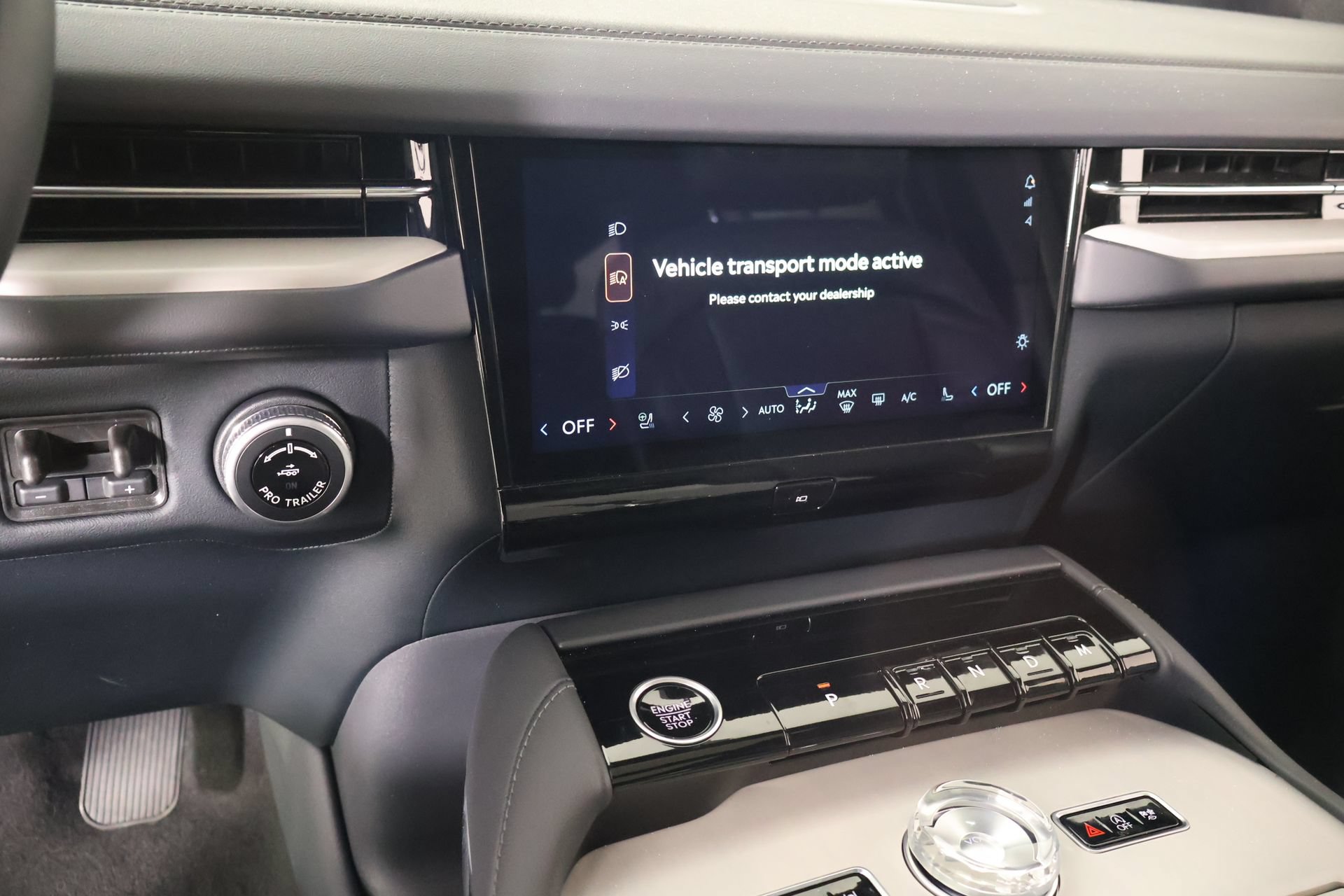 New 2026 Lincoln Navigator L Reserve w/ Jet Appearance Package AWD/4WD image 6