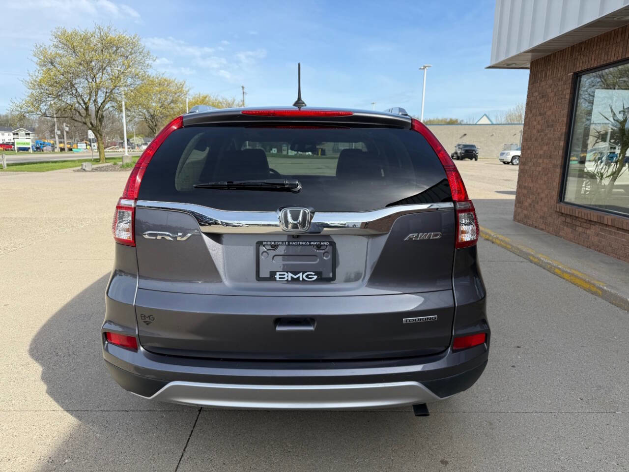 Used 2016 Honda CR-V Touring image 4