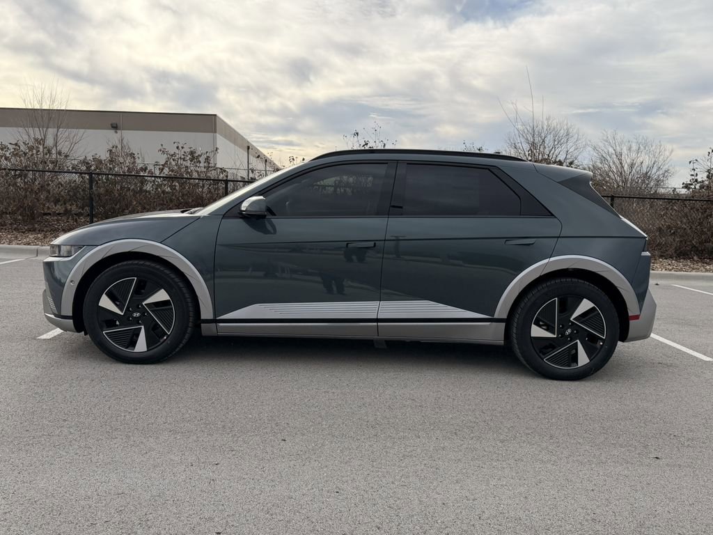 New 2026 Hyundai Ioniq 5 Limited image 2