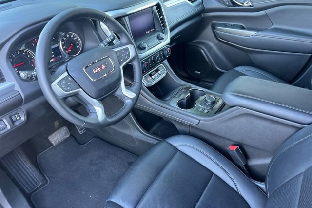 Used 2023 GMC Acadia SLT image 10