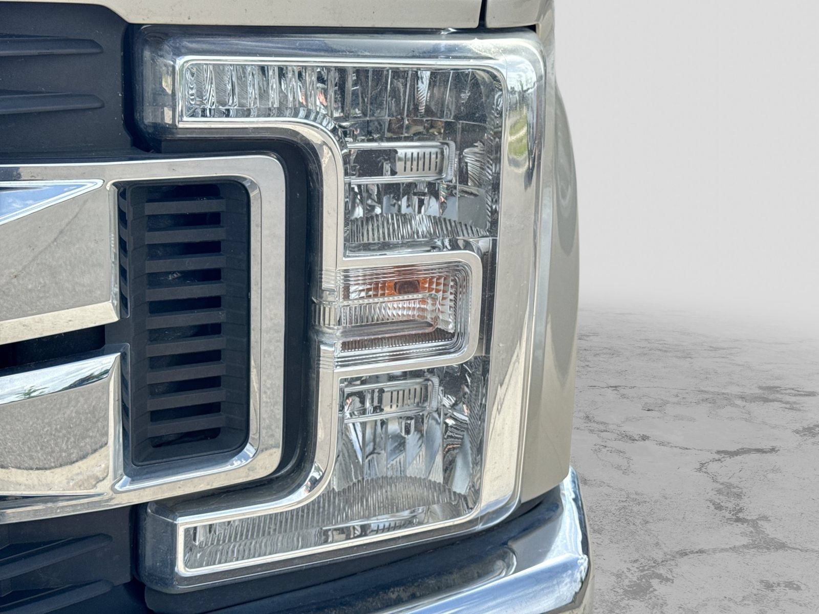 Used 2017 Ford F250 XLT AWD/4WD image 12