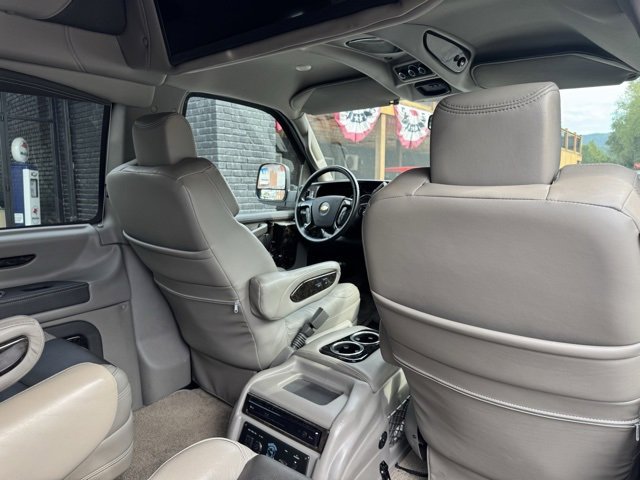 Used 2022 Chevrolet Express 2500 w/ Enhanced Convenience Package image 15