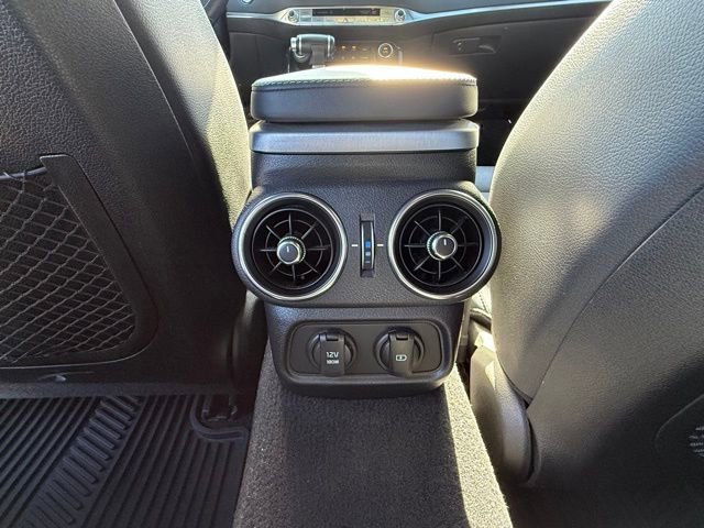 Used 2019 Kia Stinger GT AWD/4WD image 23