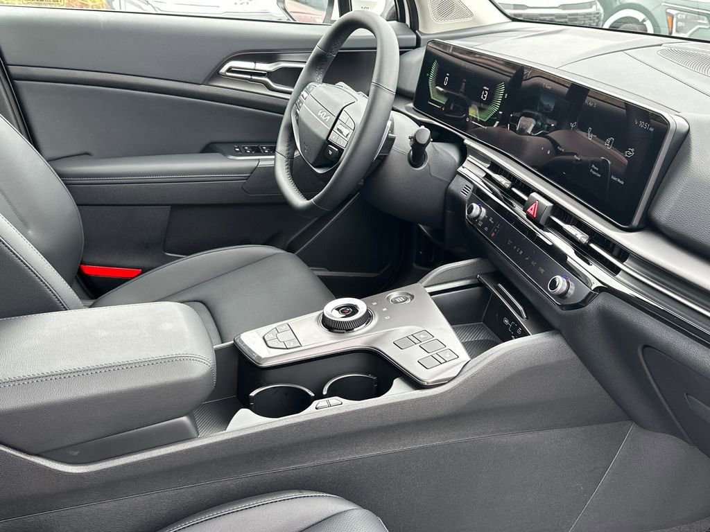 New 2026 Kia Sportage AWD Hybrid image 16