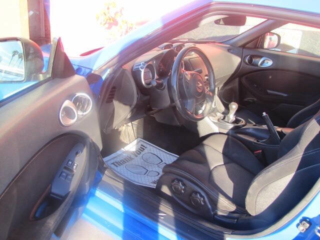 Used 2009 Nissan 370Z Coupe image 10