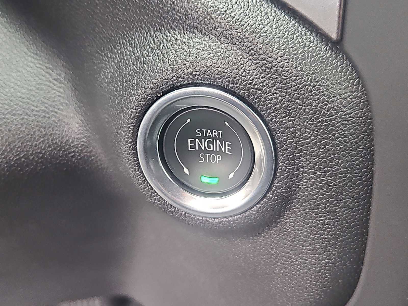 Used 2025 GMC Sierra 1500 Pro w/ Trailering Package image 21