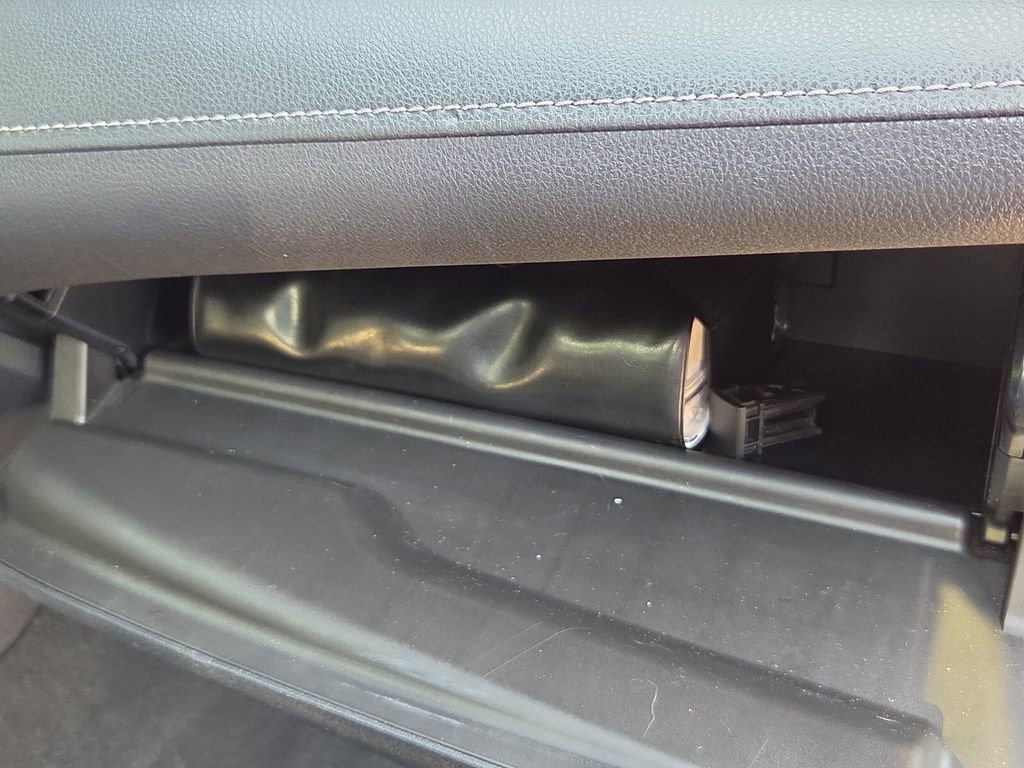 Used 2021 Toyota Camry XSE FWD image 21