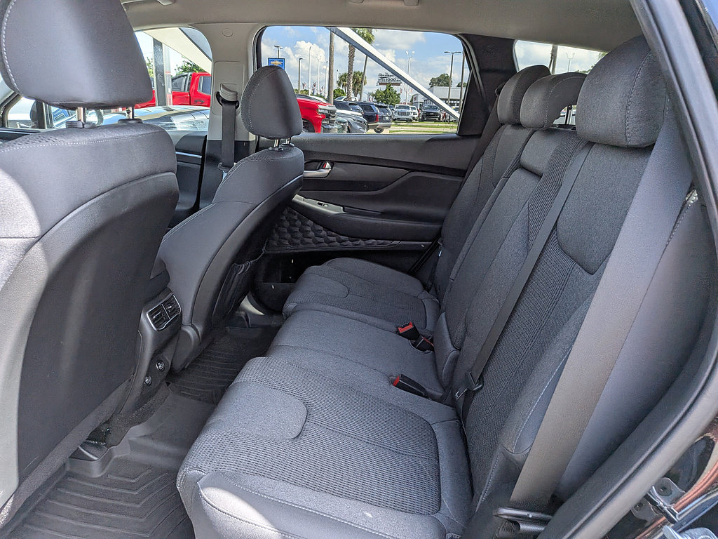 Used 2022 Hyundai Santa Fe SEL FWD image 40