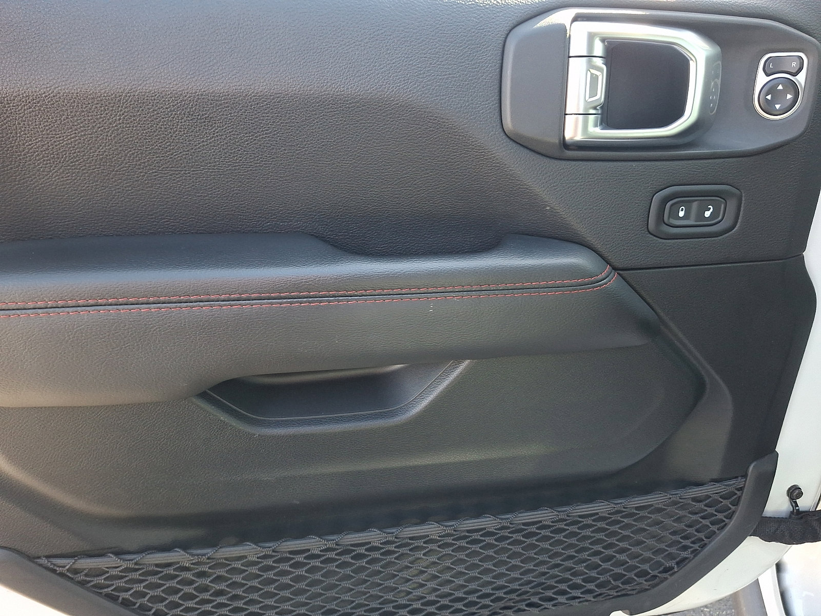 Used 2020 Jeep Wrangler Unlimited Rubicon image 12