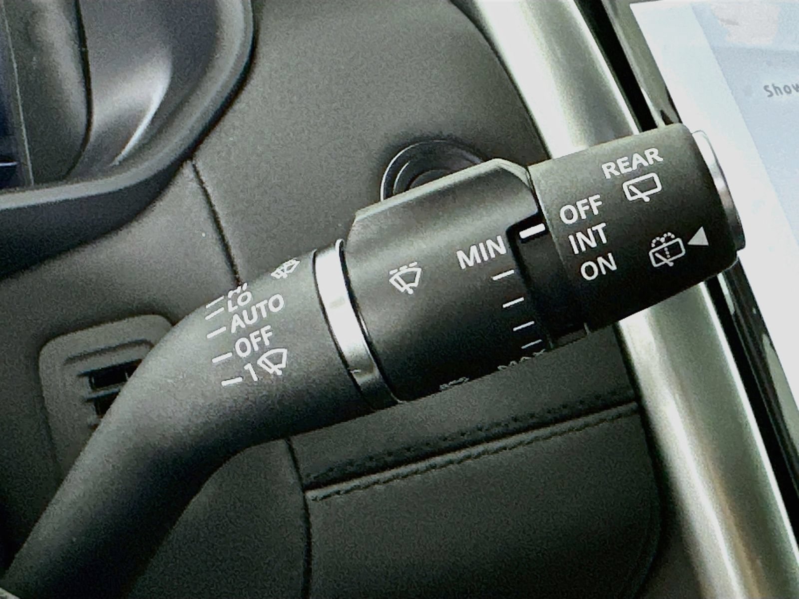 New 2026 Land Rover Discovery S AWD/4WD image 21