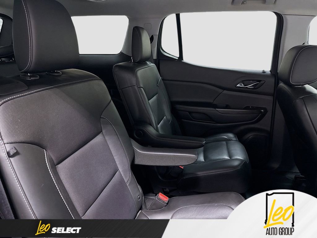 Used 2019 GMC Acadia SLT w/ LPO, Floor Liner Package FWD image 31