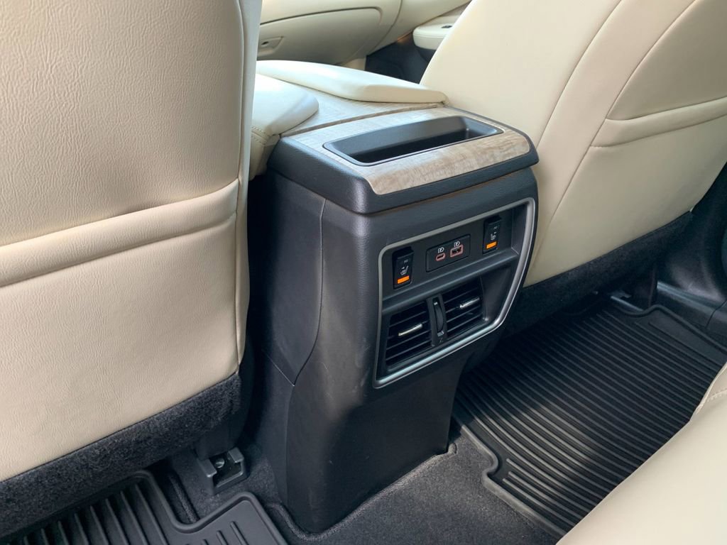 Used 2022 Nissan Murano SL w/ SL Moonroof Package image 15