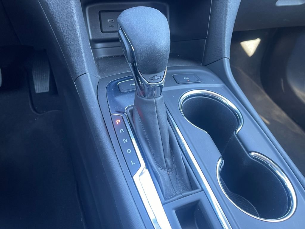 Used 2023 Chevrolet Equinox LT image 27