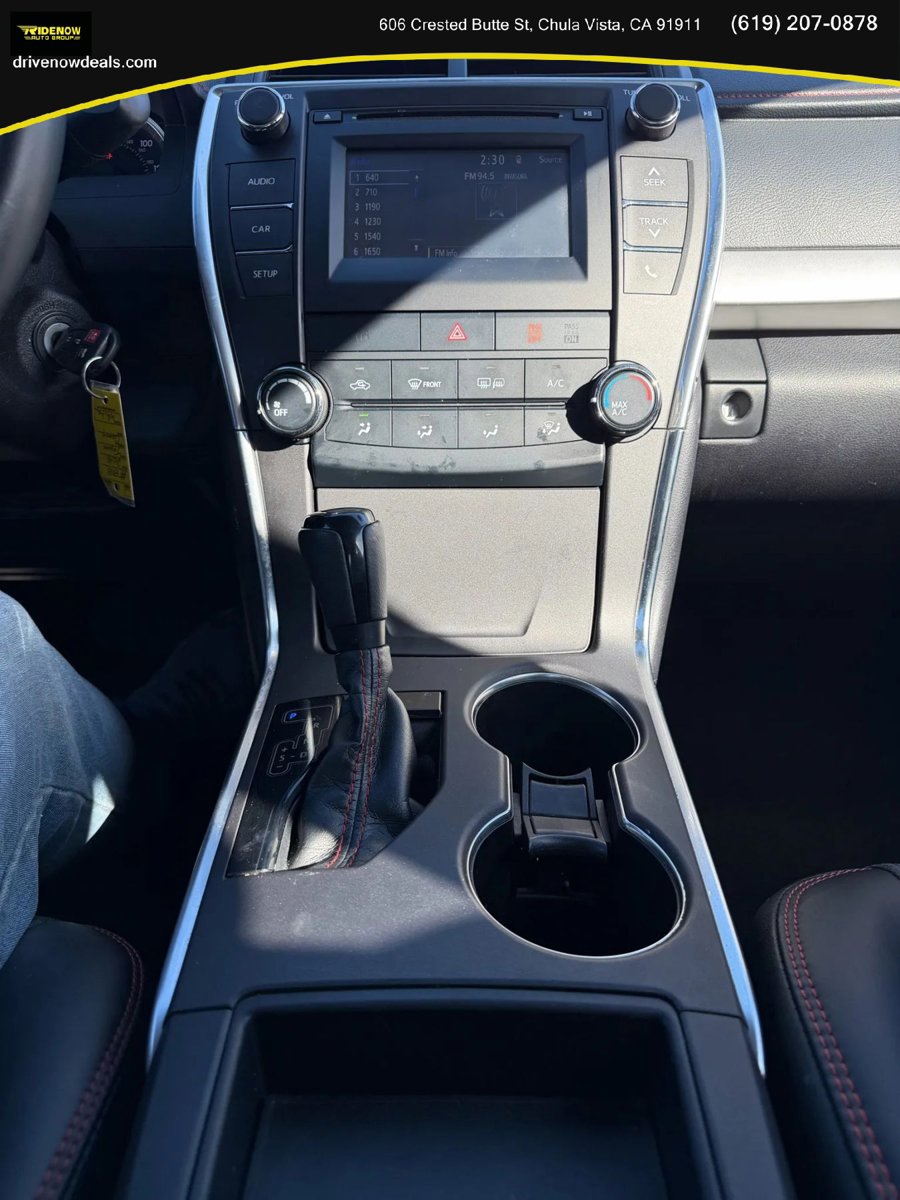 Used 2016 Toyota Camry SE image 22