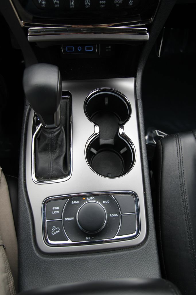 Used 2019 Jeep Grand Cherokee Limited X AWD/4WD image 26