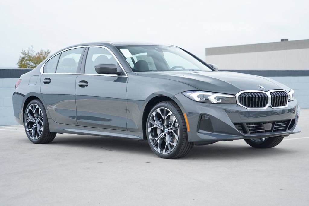 New 2026 BMW 330i xDrive Sedan w/ Premium Package AWD/4WD image 3