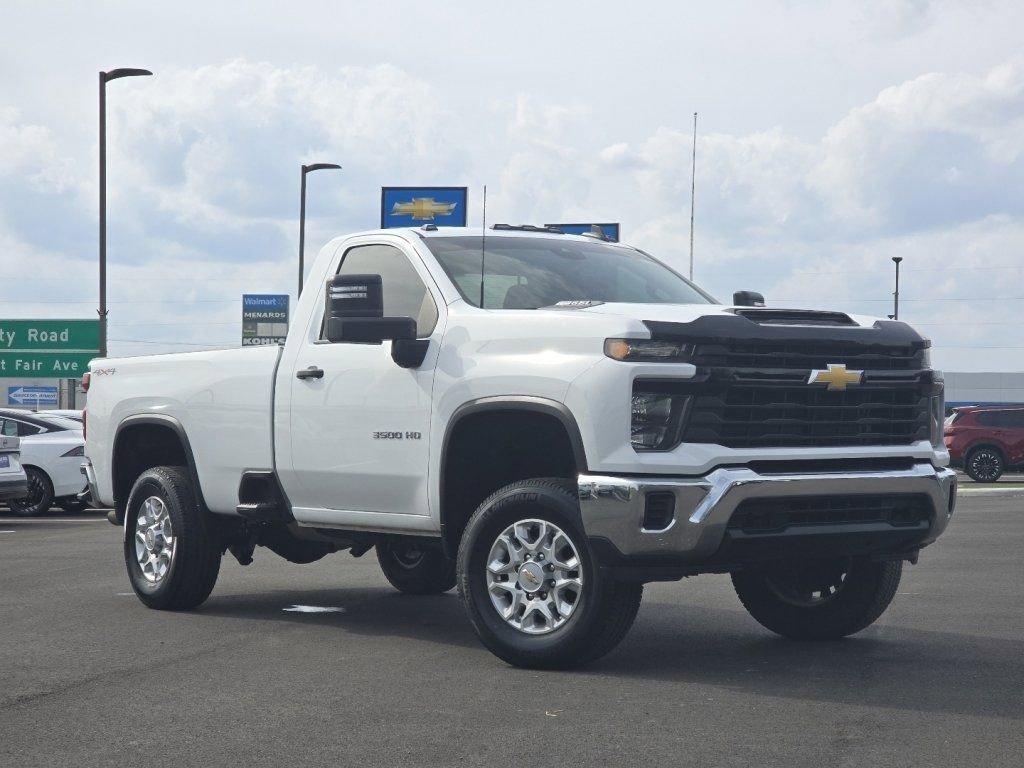 Used 2024 Chevrolet Silverado 3500 W/T w/ WT Convenience Package AWD/4WD image 2