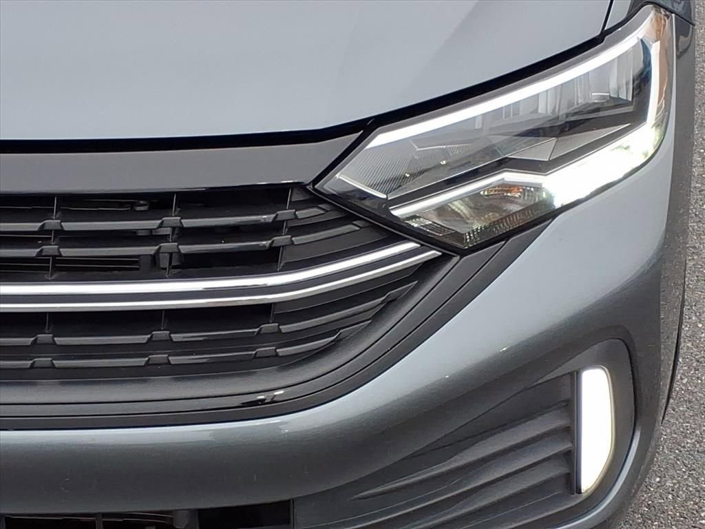 Used 2023 Volkswagen Jetta Sport FWD image 8