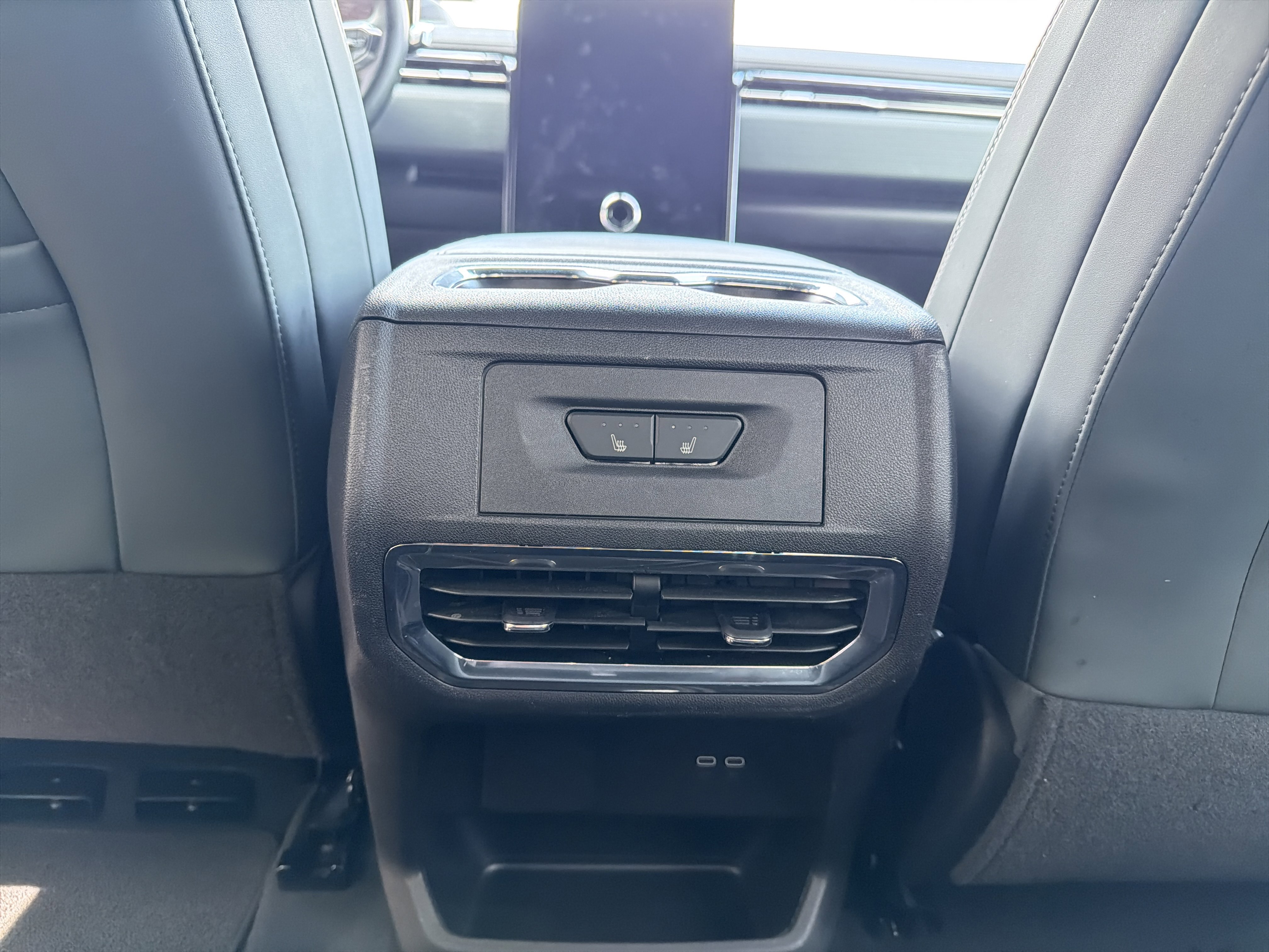 Used 2026 GMC Sierra EV AT4 w/ AT4 Premium Package AWD/4WD image 28