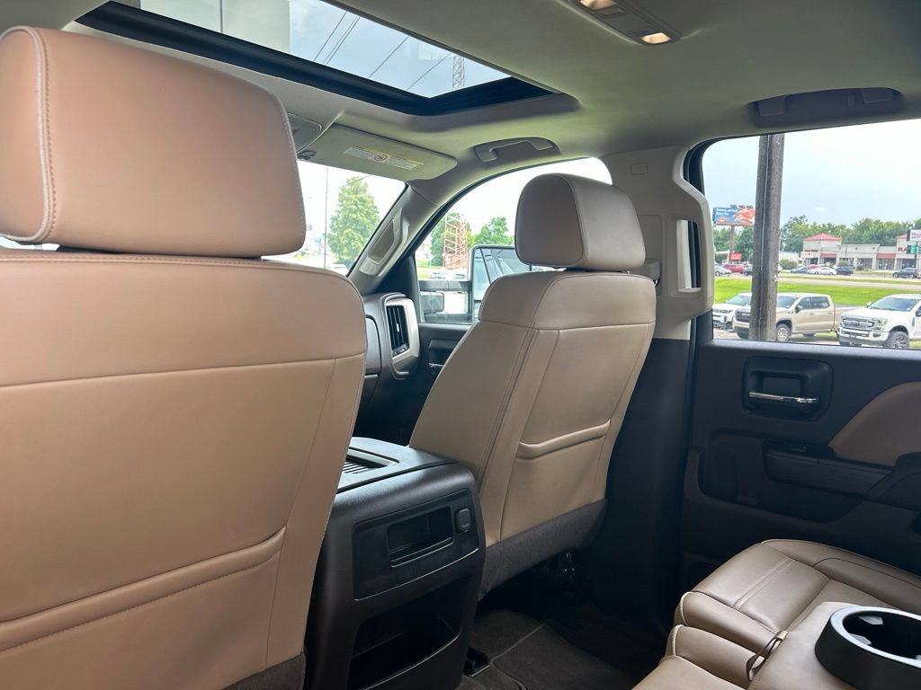 Used 2018 GMC Sierra 2500 Denali w/ Duramax Plus Package AWD/4WD image 10