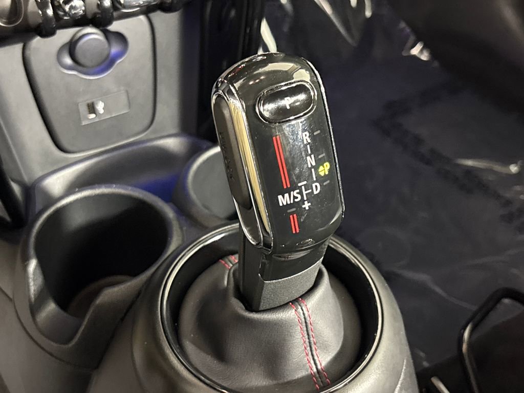 Used 2021 MINI Cooper S w/ Premium Package image 19