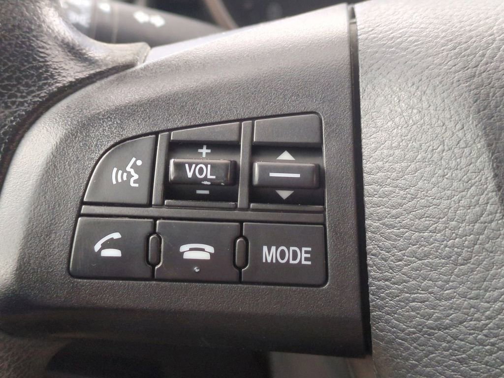 Used 2010 MAZDA MAZDA3 i Touring FWD image 15