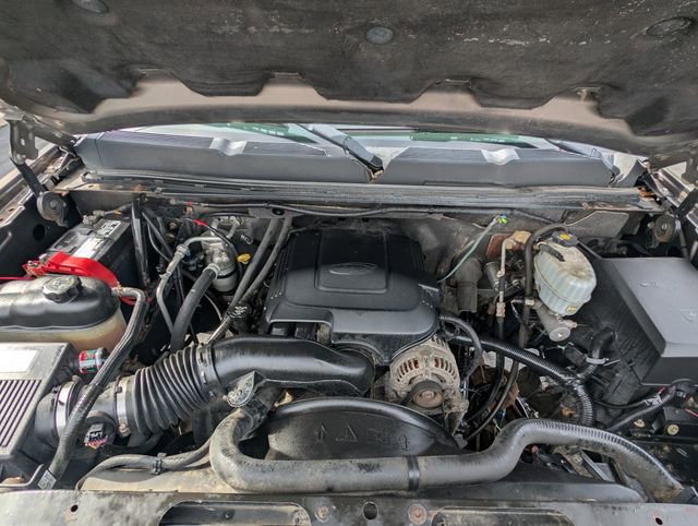 Used 2008 Chevrolet Silverado 2500 LT w/ EZ-Lift Tailgate Package AWD/4WD image 27