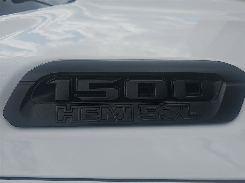 Used 2020 RAM 1500 Big Horn AWD/4WD image 3