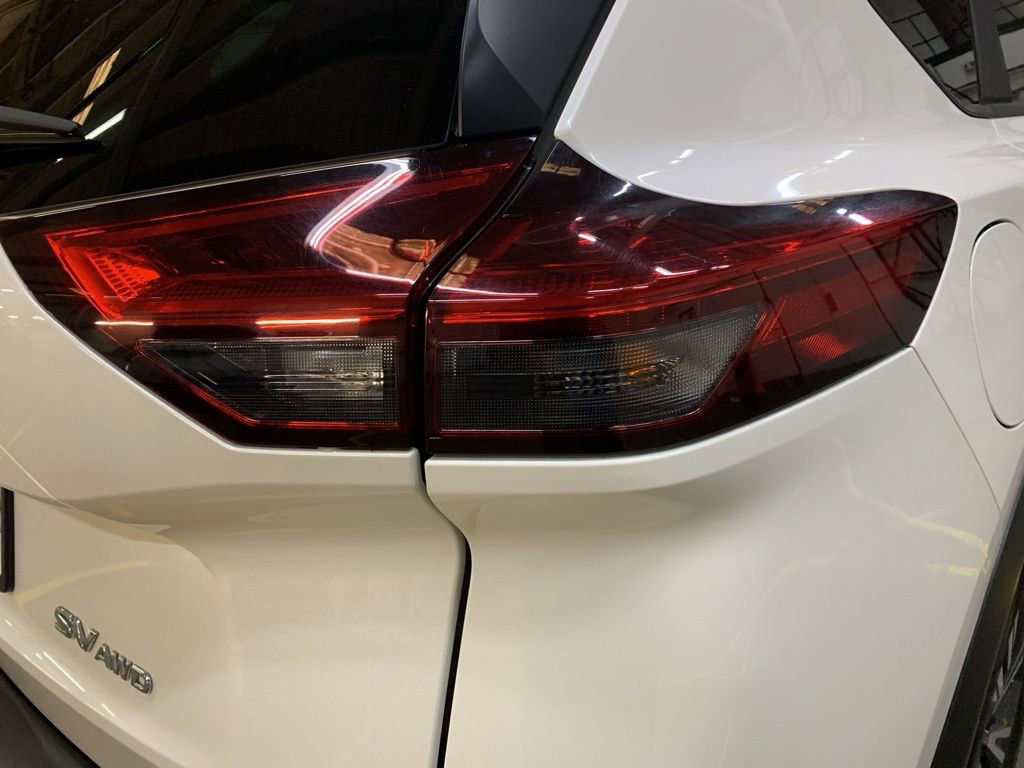 Used 2023 Nissan Rogue SV image 30