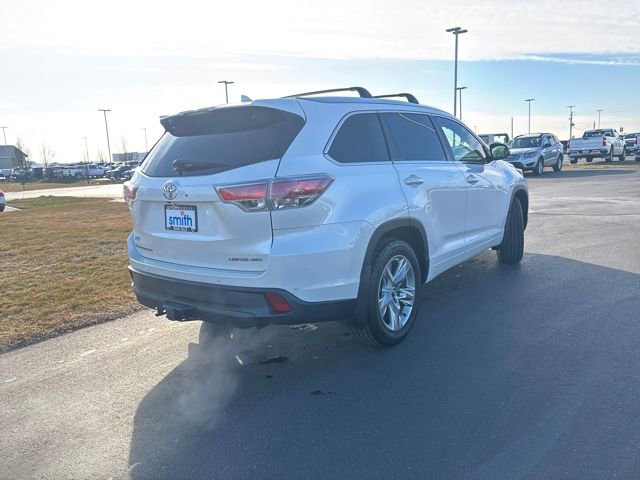 Used 2016 Toyota Highlander Limited image 3